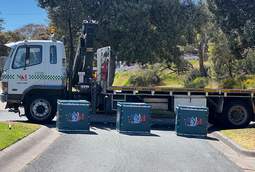 Event Bollards at Flinders Hotel