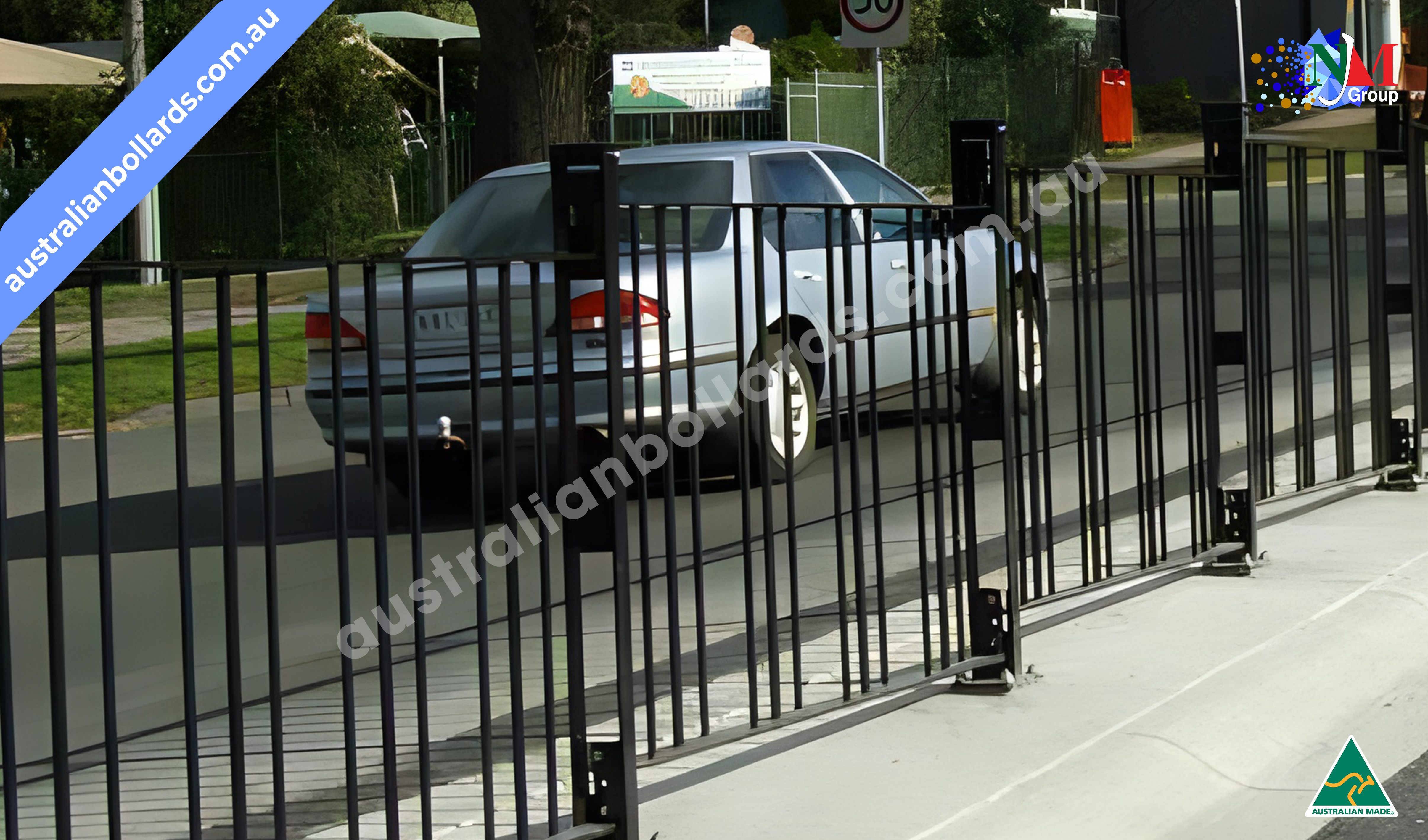 RHINO SECURITY FENCING PEDESTRIAN BARRIER