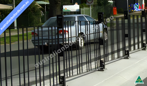 RHINO SECURITY FENCING PEDESTRIAN BARRIER