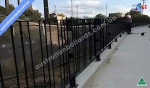 RHINO SECURITY FENCING PEDESTRIAN BARRIER