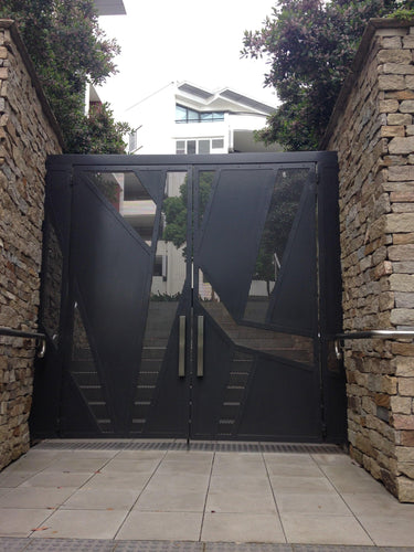 Designer Gates - designer gates & fencing - Australian Bollards  